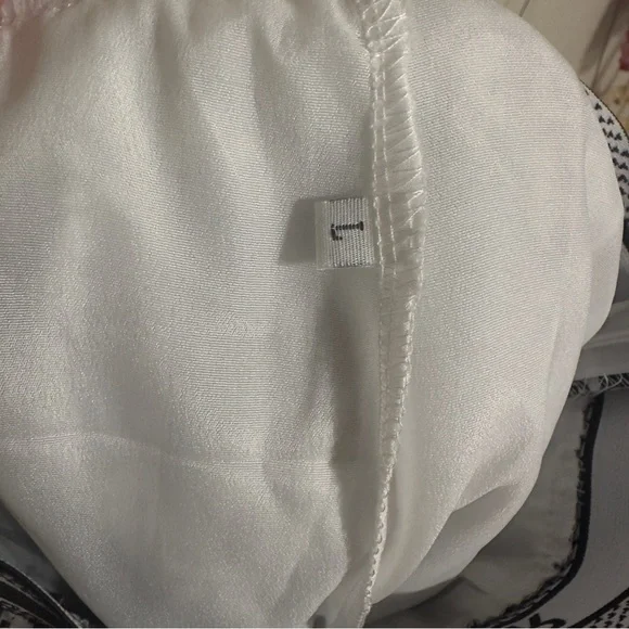 Sz L Pleated “Christian Dior” Skirt - Picture 8 of 10